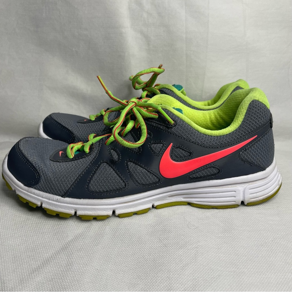 Nike Revolution 2 Running Shoes Womens US Size 9.5 EU 41 Grey Hyper Punch Neon - Picture 7 of 13